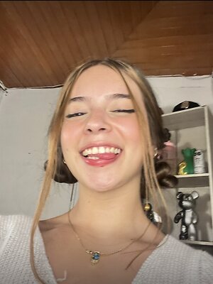 Emilymiller_ leaked photo #3