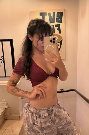 Emine Akçaylı leaked photo #16