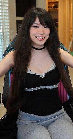 Emiru leaked photo #114
