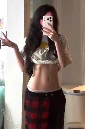Emiru leaked photo #120