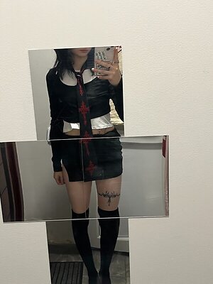 EmiTease leaked photo #4