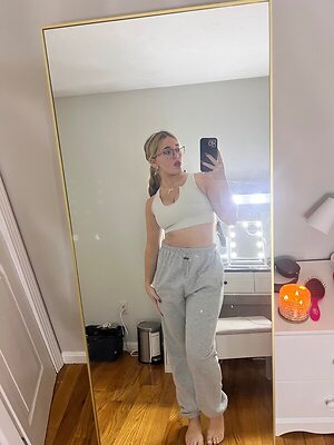 Emma Borin leaked photo #9