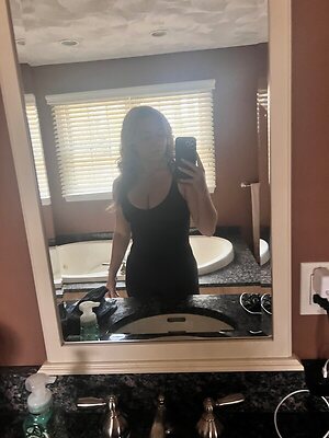 Emma Borin leaked photo #28