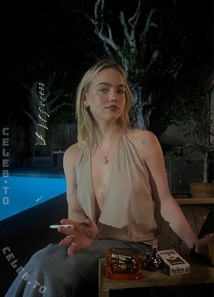 Emma Brooks Nude Leaked Photo #5