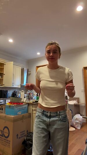 Emma Brooks leaked photo #68