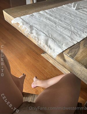 Emma Claire photo