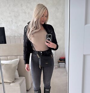 Emma Louise Jones leaked photo #50