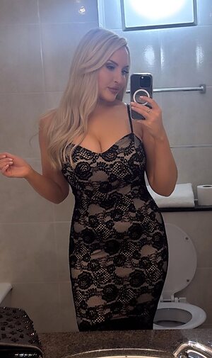 Emma Louise Jones leaked photo #52