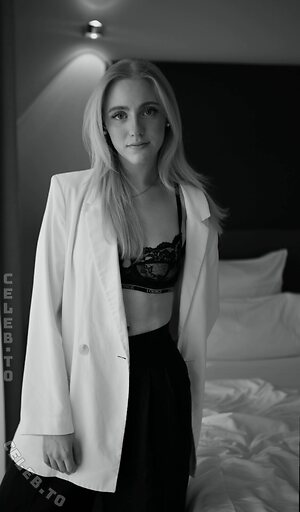 Emma Marie Wehner leaked photo #2