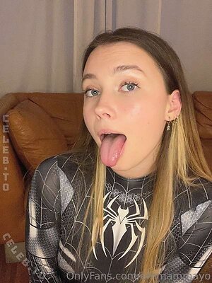 Emma May Nude Leaked Photo #25