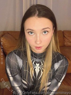 Emma May Nude Leaked Photo #30