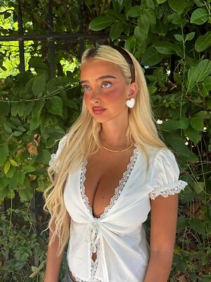 Emma Pillemer Request leaked photo #7