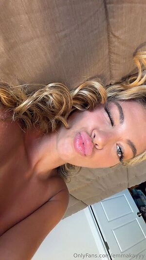 Emma Redfern leaked photo #14