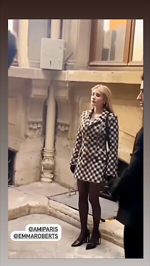 Emma Roberts Hot leaked photo #17