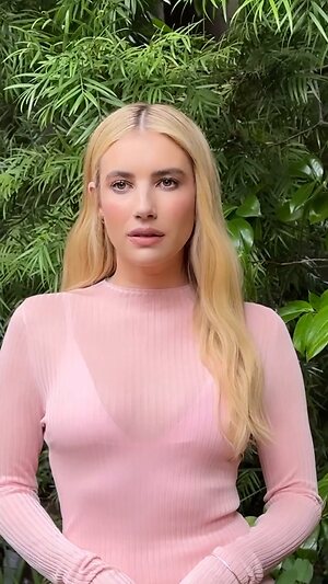 Emma Roberts Hot leaked photo #44