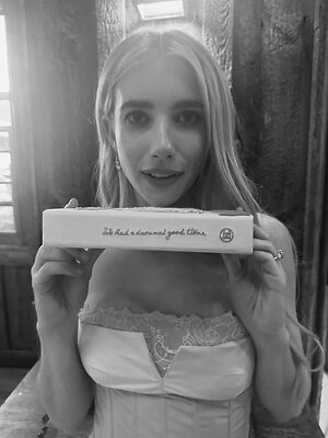 Emma Roberts leaked photo #3