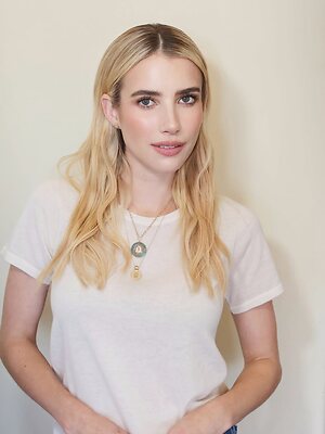 Emma Roberts leaked photo #21