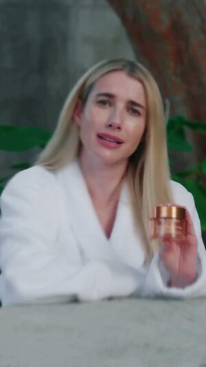 Emma Roberts leaked photo #27