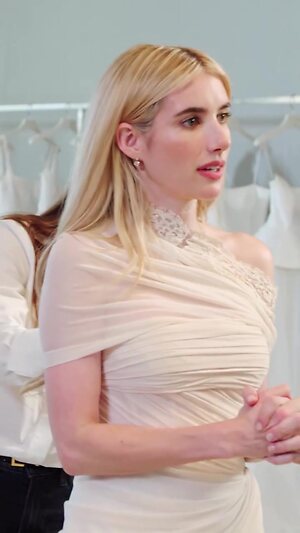 Emma Roberts Nude Leaked Photo #121