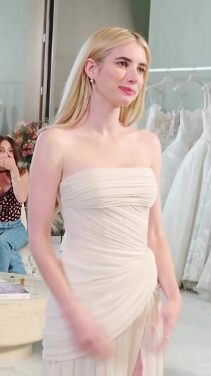 Emma Roberts Nude Leaked Photo #133