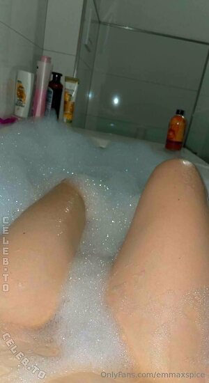 Emma Spice photo