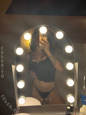Emma Spice photo