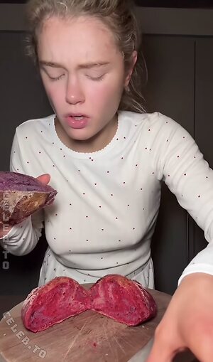 Emma Svenningson Nude Leaked Photo #5