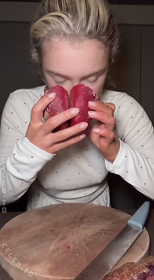 Emma Svenningson Nude Leaked Photo #6