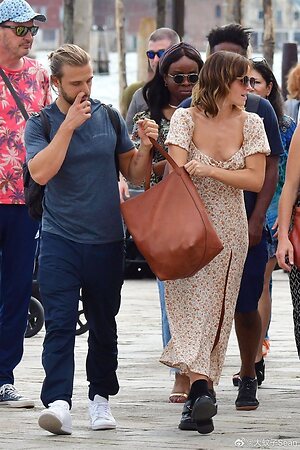 Emma Watson topless in Ibiza 6 leaked photo #17