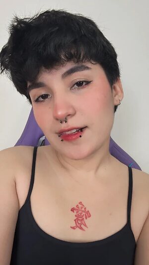 Emma_cute7 leaked photo #2