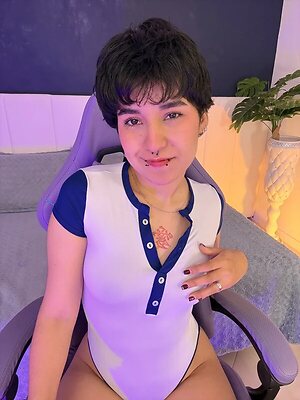 Emma_cute7 leaked photo #4