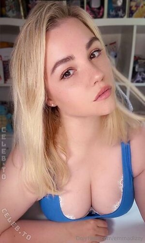 Emmadizzy / Emma_arty Nude Leaked Photo #3