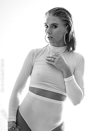 emma_mllr0808 Nude Leaked Photo #9