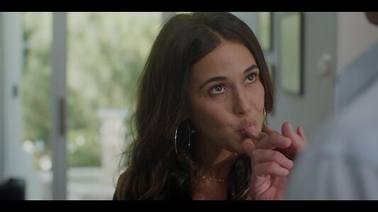 Emmanuelle Chriqui