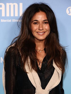 Emmanuelle Chriqui leaked photo #95