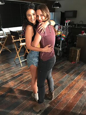 Emmanuelle Chriqui leaked photo #138