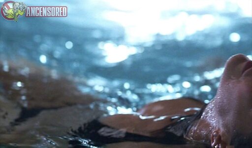 Emmanuelle Chriqui leaked photo #168