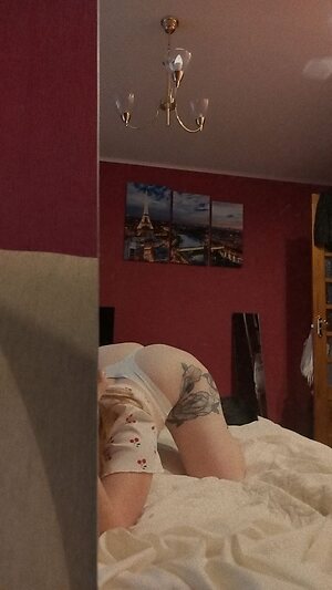 emmastrawberryx leaked photo #5