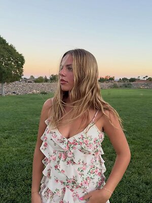 Emmi Butler Nude Leaked Photo #5