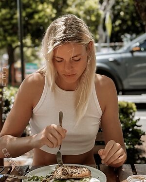 Emmi Schmidt Nude Leaked Photo #26