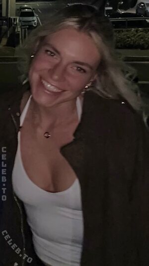 Emmi Schmidt Nude Leaked Photo #75