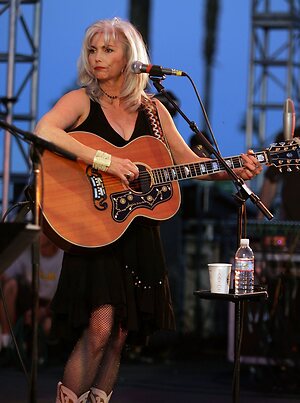 Emmylou Harris leaked photo #34