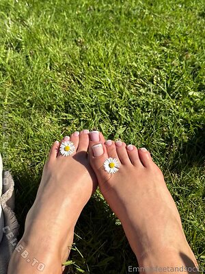 Emmysfeetandsocks photo