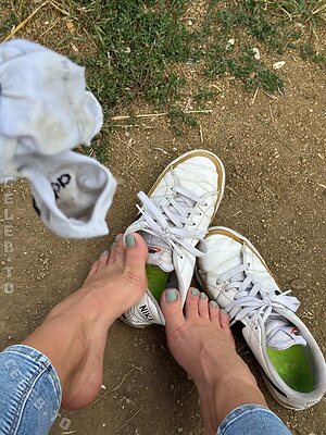 Emmysfeetandsocks leaked photo #97