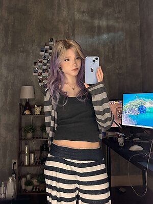 emmyuh leaked photo #23