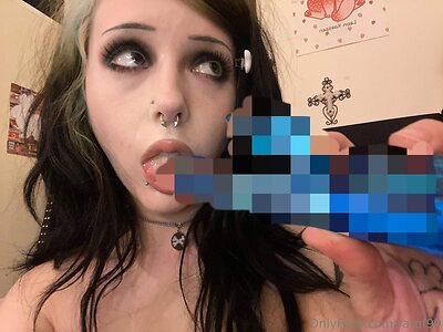 emoemz leaked photo #163