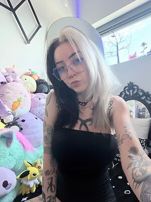 EmoKitten leaked photo #12