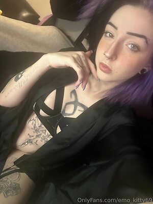 EmoKitten leaked photo #16