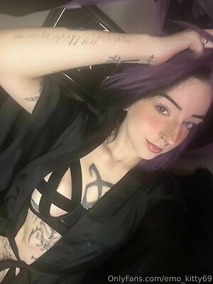 EmoKitten leaked photo #19