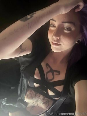 EmoKitten leaked photo #23